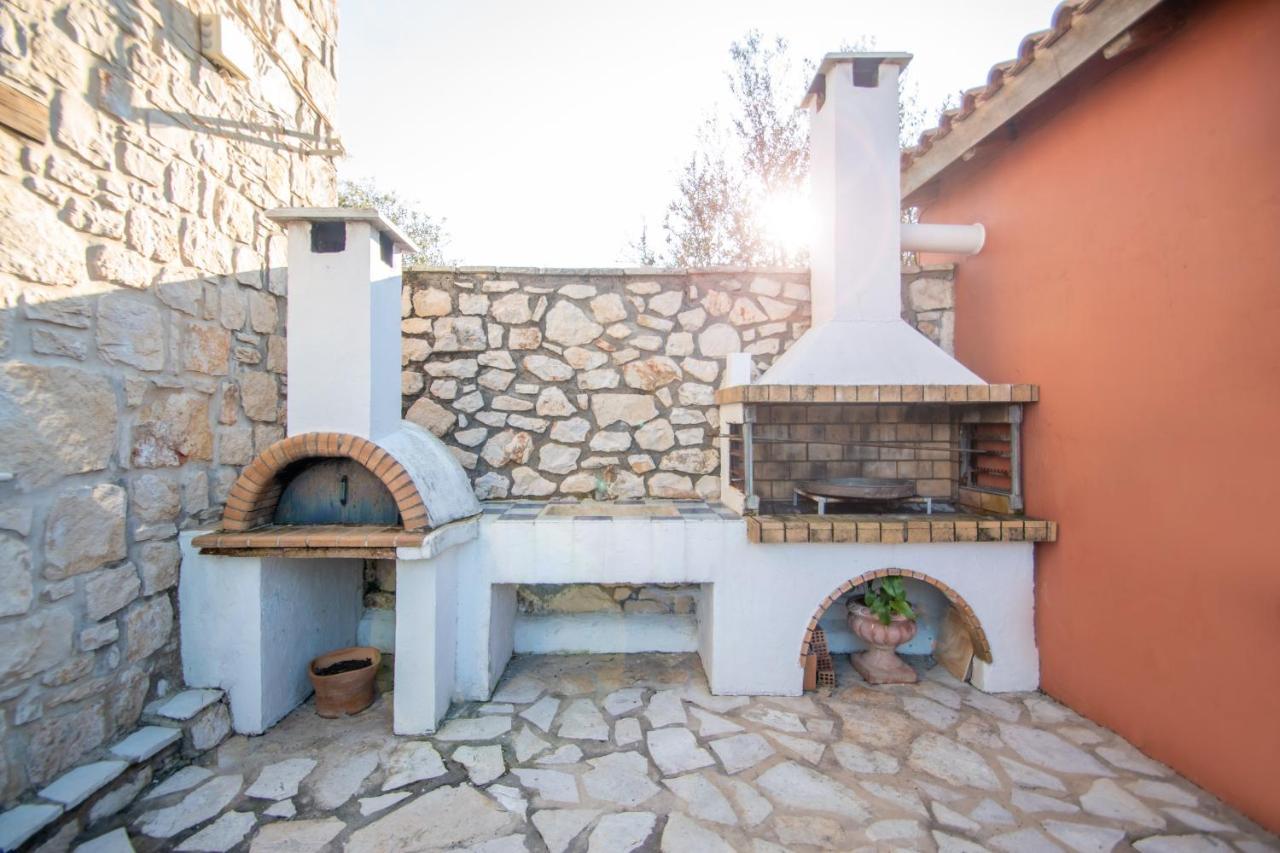 VasilikíValory'S House - The Stone House别墅 外观 照片