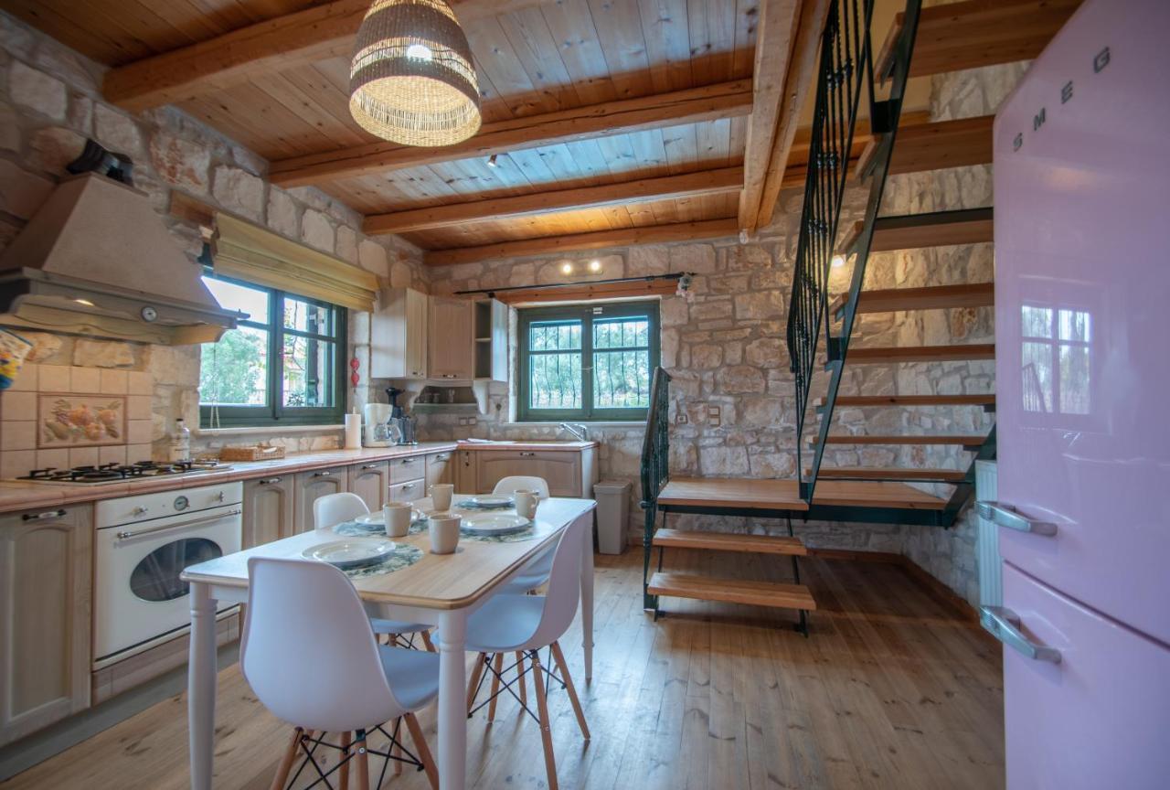 VasilikíValory'S House - The Stone House别墅 外观 照片